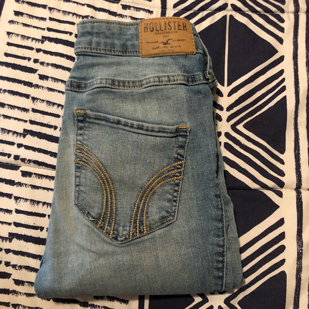 Ultra high rise skinny Hollister jeans